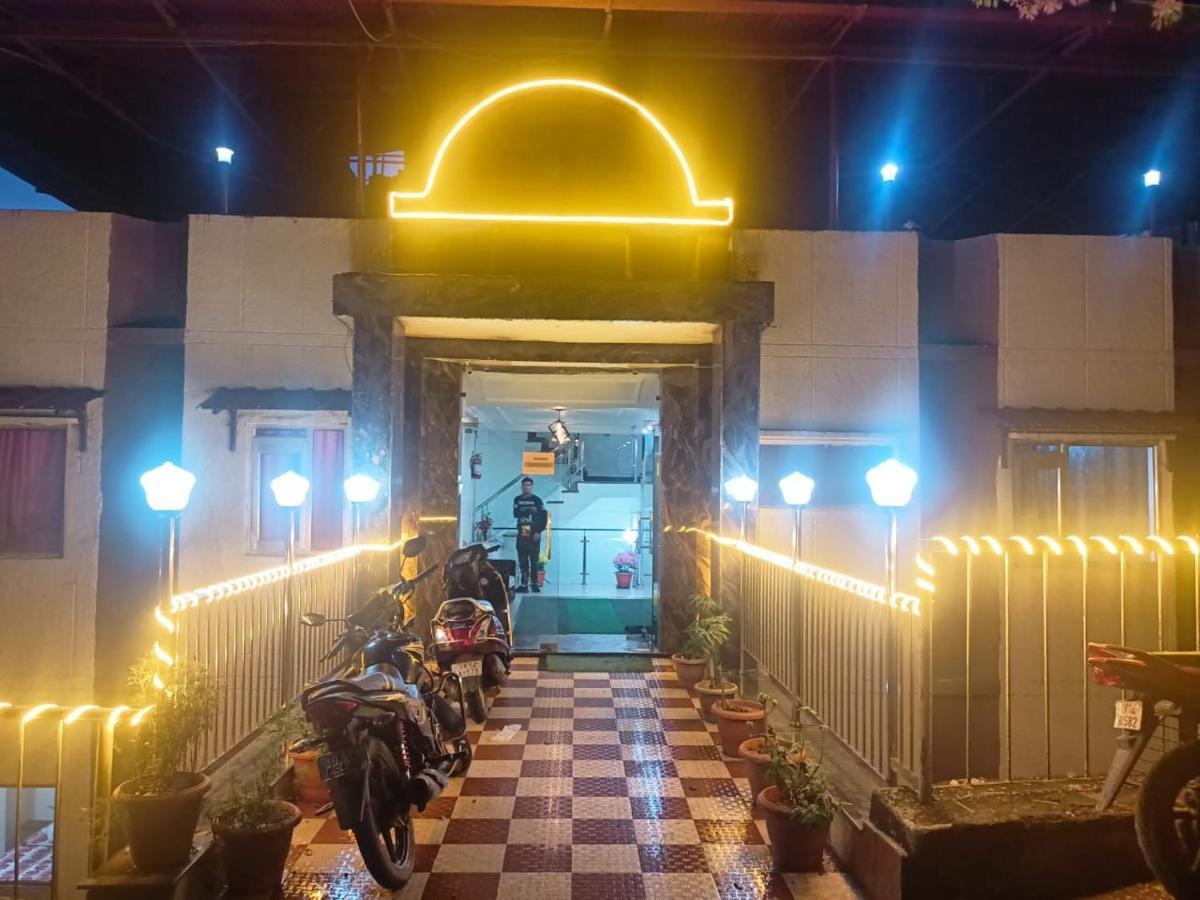 Riversun Hotel Mall Road Mussoorie Exterior foto